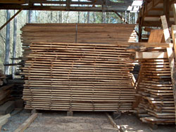 Kiln-Dried Boards for Wide Plan Flooring and Furniture
